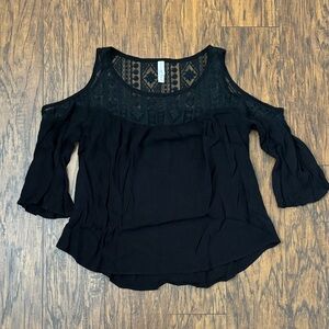 Xhilaration Black Cold Shoulder Blouse